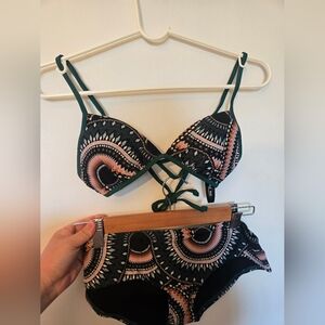 NWT Adore Me Spiral Twist Bikini Set